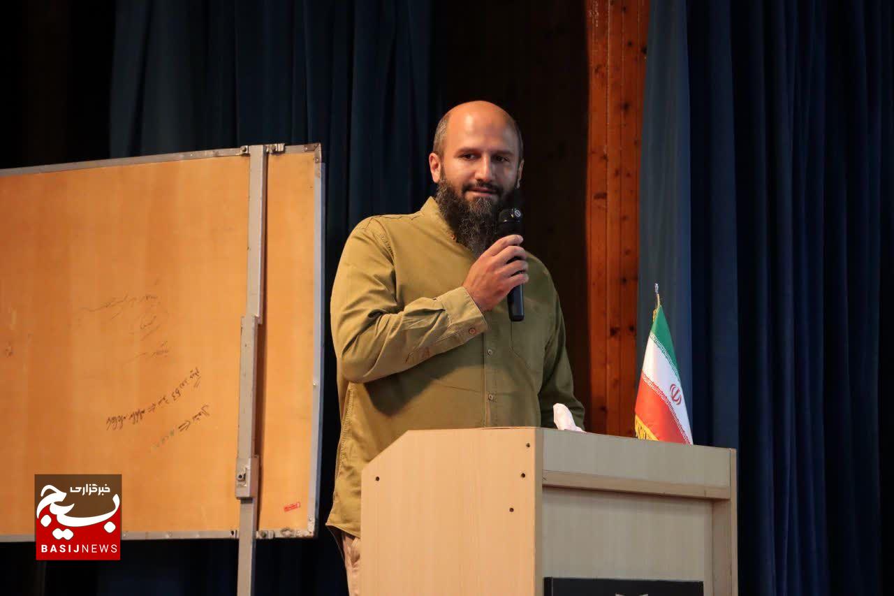 ۱۰۰ کنشگر گیلانی برای مواجهه ایجابی با چالشهای عفاف و حجاب آموزش دیدند ۱۰۰ کنشگر گیلانی برای مواجهه ایجابی با چالشهای عفاف و حجاب آموزش دیدند