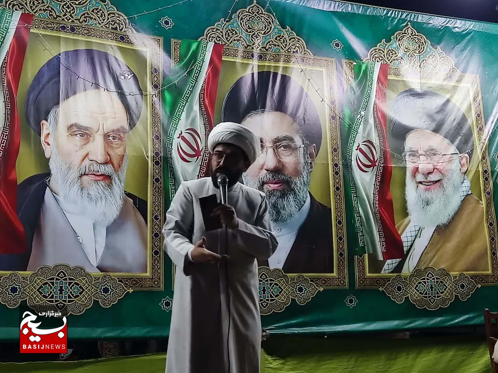درخواست تشکیل قرارگاه‌های اقتصادی و فرهنگی برای مقابله با جنگ ترکیبی دشمن