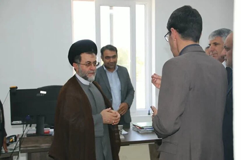 تأکید رئیس‌کل دادگستری فارس بر بهره‌گیری از ظرفیت صلح و سازش در مرحله اجرای احکام/ بازدید از دادگستری شهرستان سپیدان