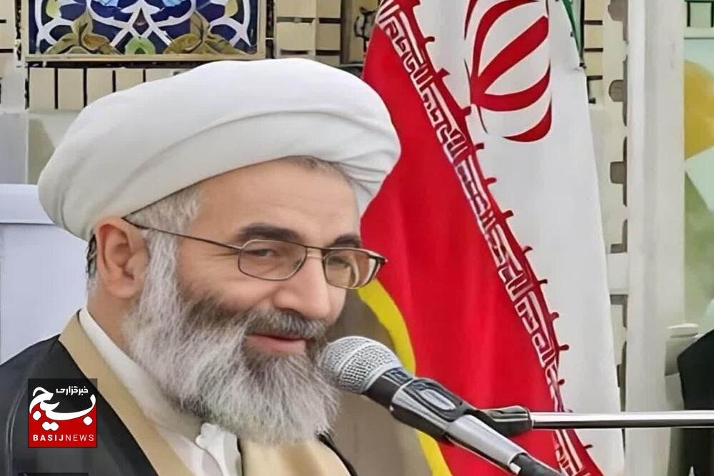 مدیران نباید در برابر جنگ روایتهای دشمن در لاک دفاعی فرو بروند