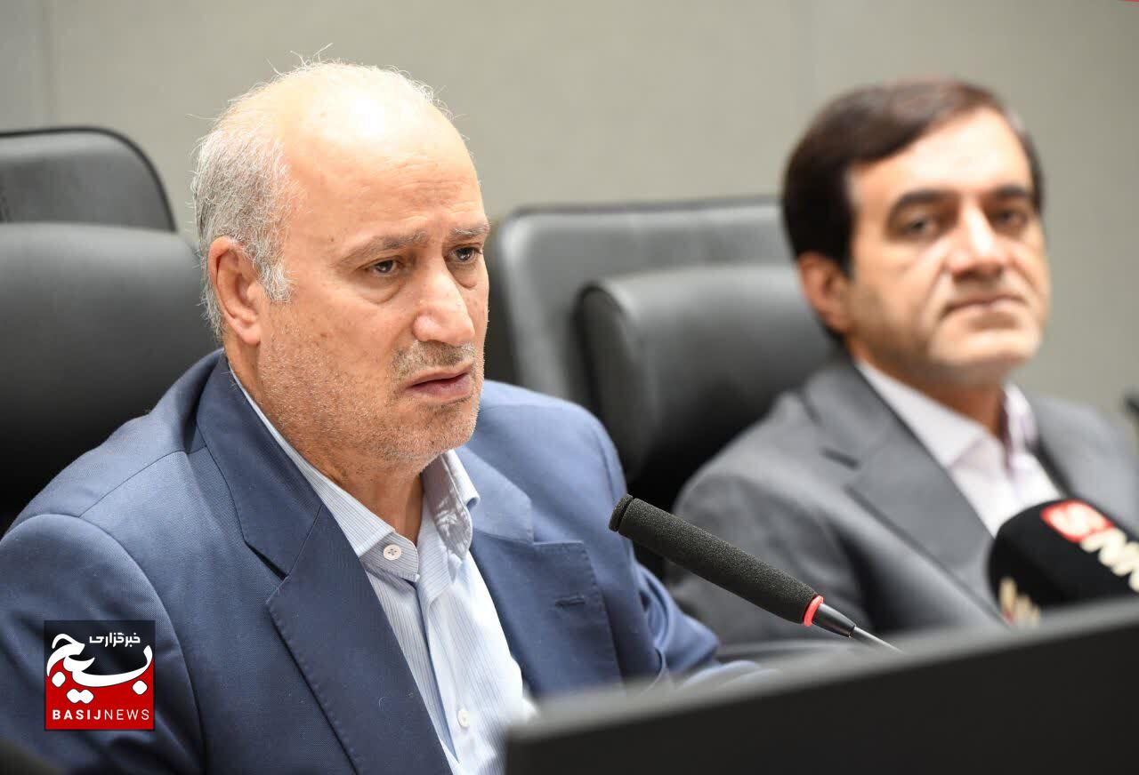 برگزاری مجمع عمومی سالیانه هیئت فوتبال/استان البرز ظرفیت تبدیل شدن به یکی از قطبهای فوتبال کشور را دارد برگزاری مجمع عمومی سالیانه هیئت فوتبال/استان البرز ظرفیت تبدیل شدن به یکی از قطبهای فوتبال کشور را دارد