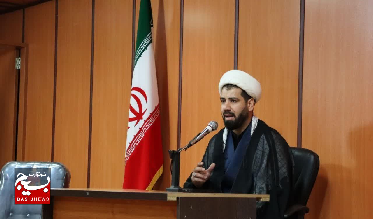 وحدت،رمز موفقیت و عزت اسلامی وحدت،رمز موفقیت و عزت اسلامی