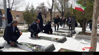 دیدار با پدران آسمانی در فارسان/ عکس: اصغر سلیمانی