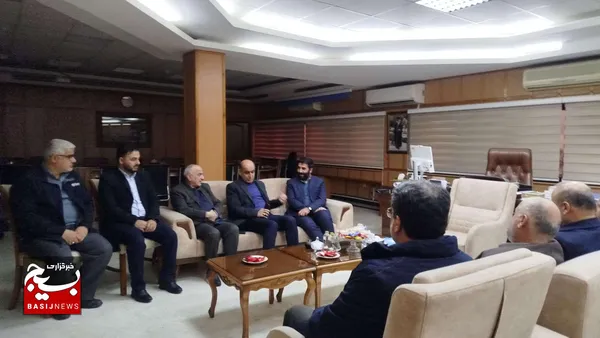 بازدید رئیس سازمان بسیج اصناف کشور از بازار رشت