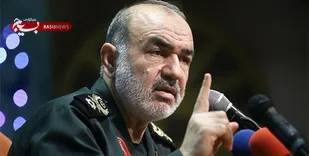 سپاه یک حزب نیست / در انتخابات دخالت نمی کنیم/بایددر مقابل امتداد دهندگان تفکرات غرب بایستیم