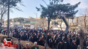 تشییع پیکر مدافع امنیت در چناران برگزار شد