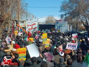 راهپیمایی ۲۲ بهمن در سنقر با شکوه هر چه تمام&zwnj;تر برگزار شد