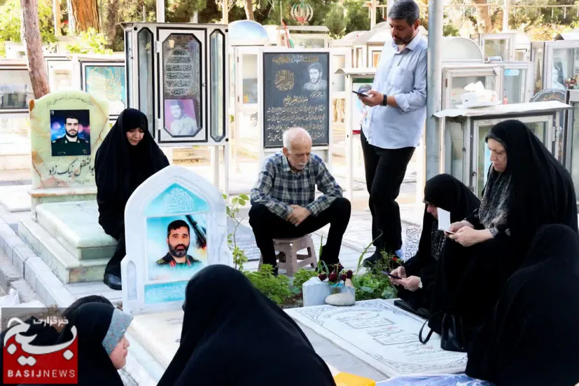 حال‌وهوای قطعه ۵۳ در گلزار شهدای بهشت زهرا(س) تهران