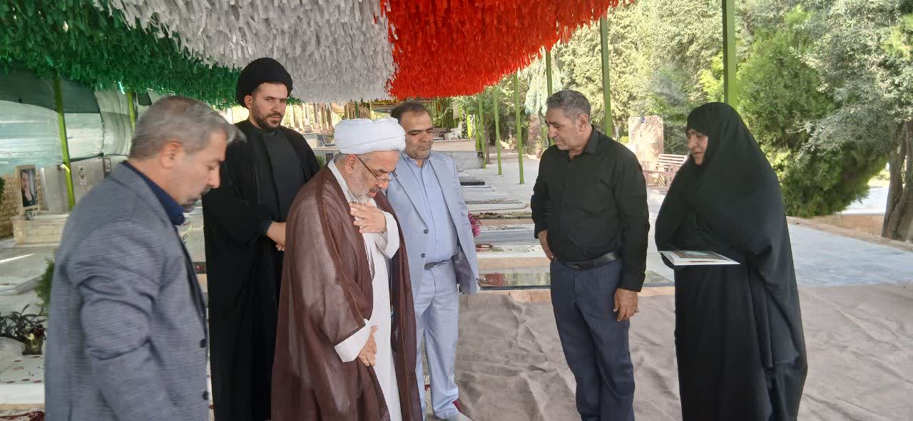 ستاره ای که در آسمان ولایت جاودانه شد/مرثیه کربلا در کلام مادر شهید ستاره ای که در آسمان ولایت جاودانه شد/مرثیه کربلا در کلام مادر شهید