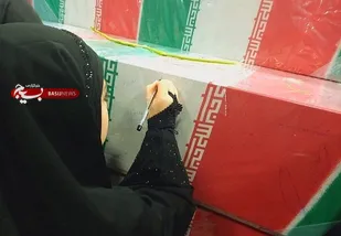 مراسم تشییع پیکر لاله های فاطمی با حضور ملت شهیدپرور در تهران