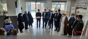 تجلیل از مدافعان سلامت و پرستاران جزیره خارگ به مناسبت روز پرستار