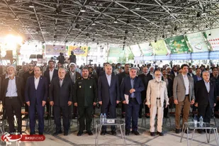 ملت شریف ایران با بصیرت تمام، دشمنان انقلاب اسلامی را در جنگ ترکیبی ناکام گذاشته است