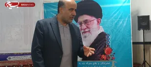 اهل بصیرت با جهاد تبیین علم انقلاب را با انتقال بصیرت به جامعه حمل کنند/ دموکراسی جمهوری اسلامی سبب رشد و تعالی جامعه و تعیین سرنوشت بدست مردم است