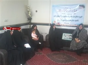 دیدار بسیجیان حوزه حضرت معصومه(س) صالح&zwnj;آباد با خانواده شهید اکبری