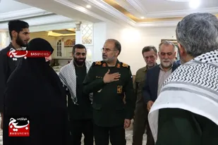 دیدار فرمانده سپاه کربلا با خانواده روحانی شهید مدافع حرم در بهنمیر