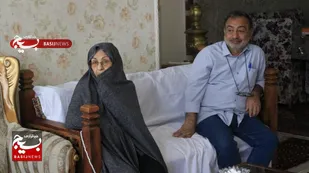 دیدار مسئول نمایندگی ولی فقیه در سپاه امام حسن مجتبی (ع)، با خانواده شهید خسرو ظفری