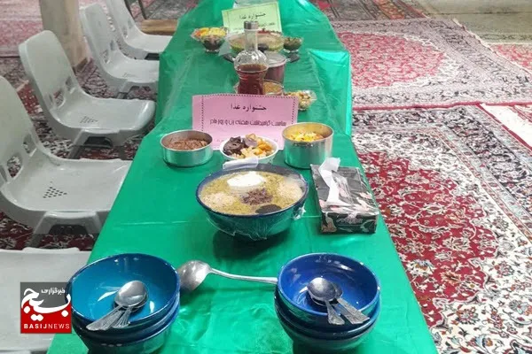 برگزاری جشنواره غذای سالم به همت پایگاه حضرت نرگس(س) بهار