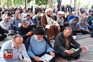 قرائت دعای عرفه در جوار مرقد مطهر حضرت حیقوق نبی(ع) تویسرکان