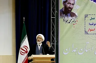 منافقین دلال خیانت علیه مردم ایران هستند/ برخی به دنبال تطهیر چهره دشمنان خون آشام این ملت هستند