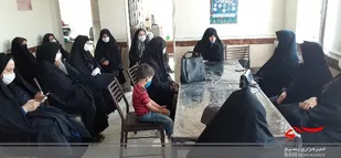 دشمنان اسلام به دنبال کم&zwnj;رنگ کردن منزلت حیا و عفت زنان مسلمان هستند