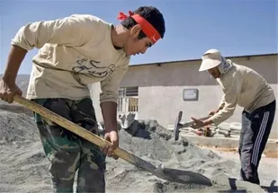 افتتاح بیش از 20 پروژه در هفته بسیج سازندگی در یزد/کمک به نیازمندان و محرومان توسط گروه های جهادی و بسیج سازندگی