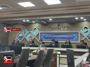 اجرای ۳۰ عنوان برنامه به مناسبت روز معلم در زنجان