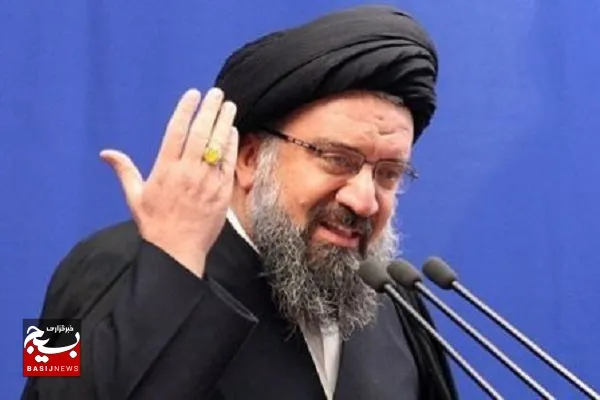 این نظام مقدس به جانمان بسته است/ تا آخرین قطره خون پای نظام مقدس جمهوری اسلامی ایستاده‌ایم