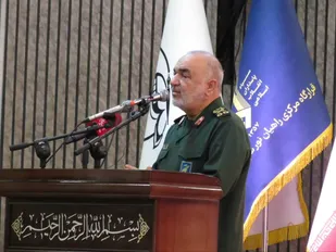 زیرساخت و زیربنای جبهه جهانی مقاومت در همین خوزستان و به دست جوانان شهادت طلب ایرانی از سرتاسر کشور به وجود آمد