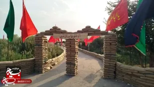 لبریز از عطشِ درکِ حماسه&zwnj;ها،مهمانِ شهدا شده&zwnj;اند&nbsp;