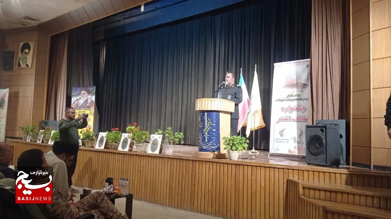 جانفشانی با بصیرت بسیجیان برای حفظ انقلاب جهاد در راه خداست