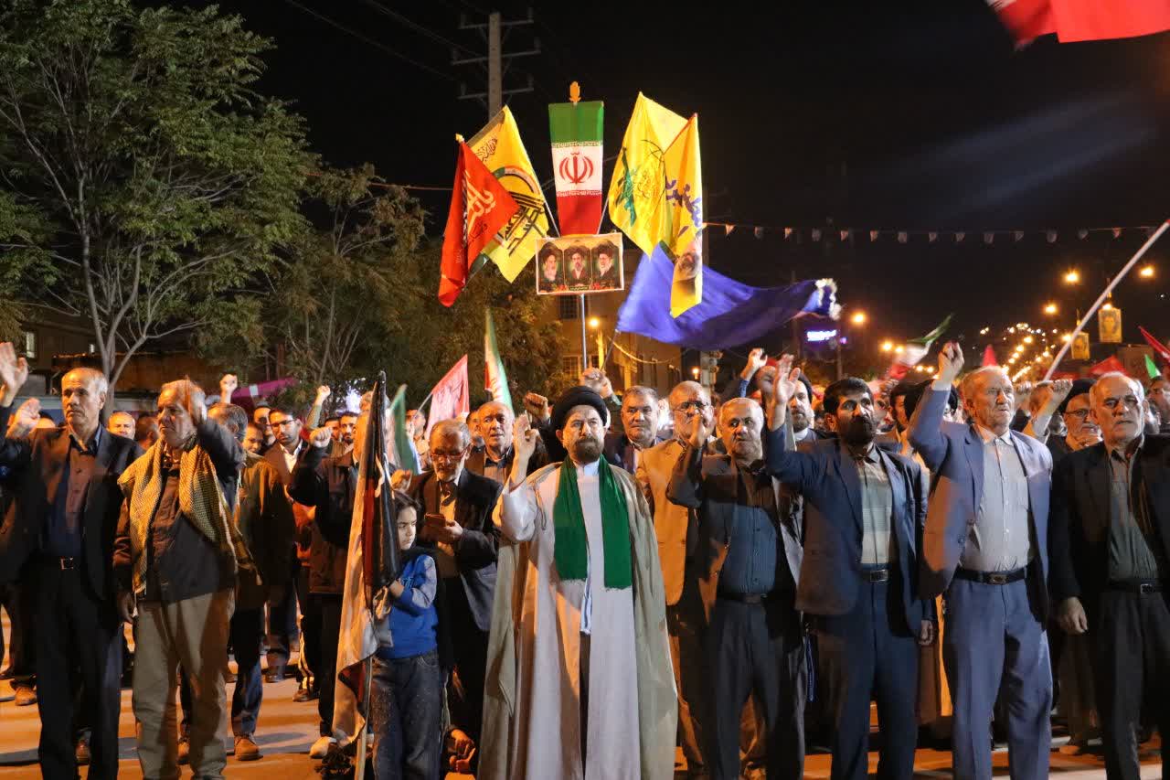 حضور حقوقدانان بسیجی در اجتماع مردمی یاسوج حضور حقوقدانان بسیجی در اجتماع مردمی یاسوج