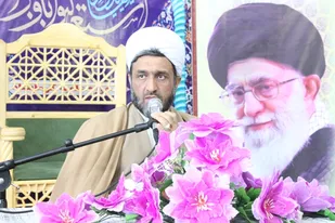 نگاه ویژه به سند تحول داشته باشید