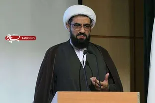 ارزش واقعی انسان زمانی است که در جوانی با قرآن ارتباط بگیرد