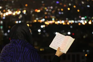 مراسم احیا شب بیست و سوم ماه مبارک رمضان در کهف الشهدا