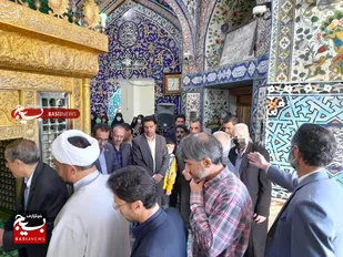 غبار روبی و عطر افشانی امامزادگان شهرکرد