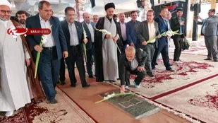 آغاز برنامه های هفته دولت با آیین غبار روبی و گلباران مزار شهیدان در یاسوج
