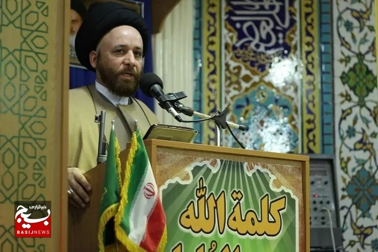  حضور مردم در راهپیمایی ۲۲ بهمن ضروری و نشانه پایبندی به اصول انقلاب است
