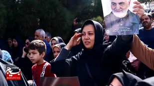 ببینید|حضور حماسی مردم غیور کاشان در راهپیمایی بزرگ ۲۲ بهمن ماه