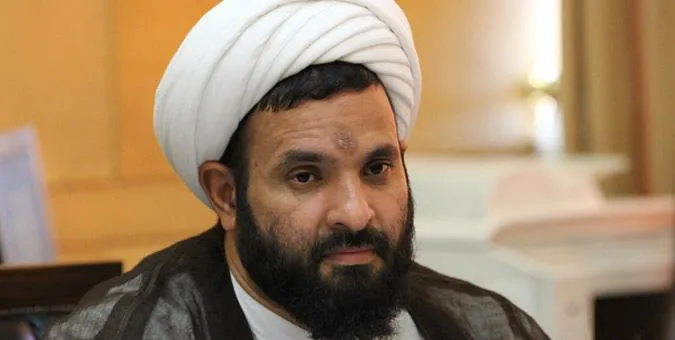 جریانات سیاسی مجلس از مباحث انحرافی دوری کنند