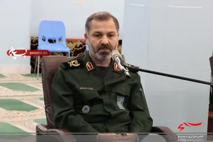 جریان رسانه&zwnj;ای استکبار در تلاش برای کمرنگ کردن خدمات روحانیت به نظام است