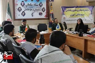 دیدار سردار شفائی با دانش آموزان نخبه بسیجی در زاهدان
