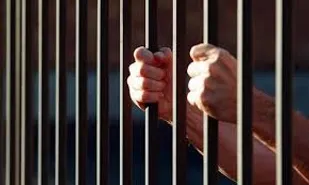 بازدید معاون دادستان دادسرای عمومی و انقلاب از بازداشتگاه همدان