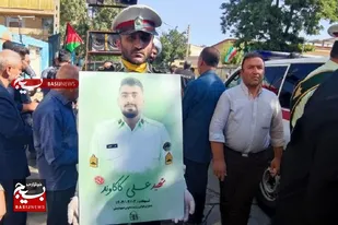 مراسم وداع و بدرقه شهید &laquo;علی کاکاوند&raquo; در شهرستان بهار
