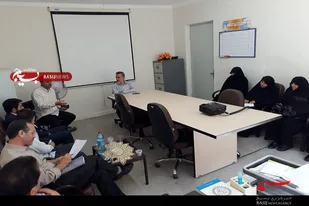 نشست هم&zwnj;اندیشی مدیر کانون بسیج فرهنگیان ناحیه یک همدان با مربیان صالحین برگزار شد