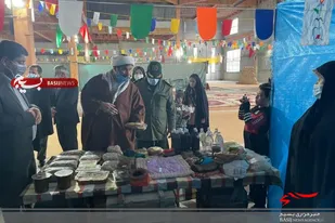 برپایی نمایشگاه اقتصاد مقاومتی در شهر دیباج