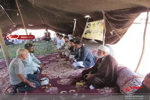 رسیدگی به مطالبات مردم در میز خدمت جهادی شهرستان خاش