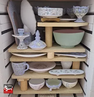 هنر مینا کاری، نگارستان بانوی جهادگر البرزی/کوره&zwnj;ای که بستر ساز اشتغال ۵۰ خانواده شده است