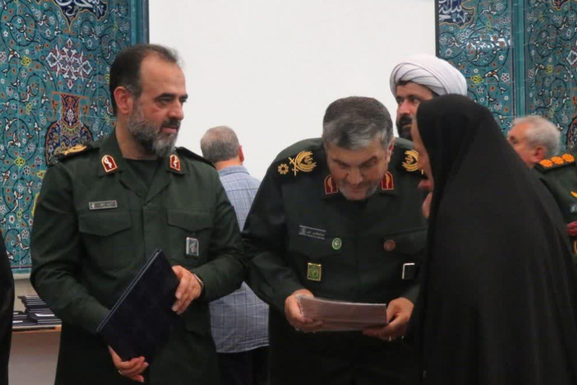 بعثت مردمی، کارخانهای مولد قدرت برای نظام و نیروهای مسلح است بعثت مردمی، کارخانهای مولد قدرت برای نظام و نیروهای مسلح است