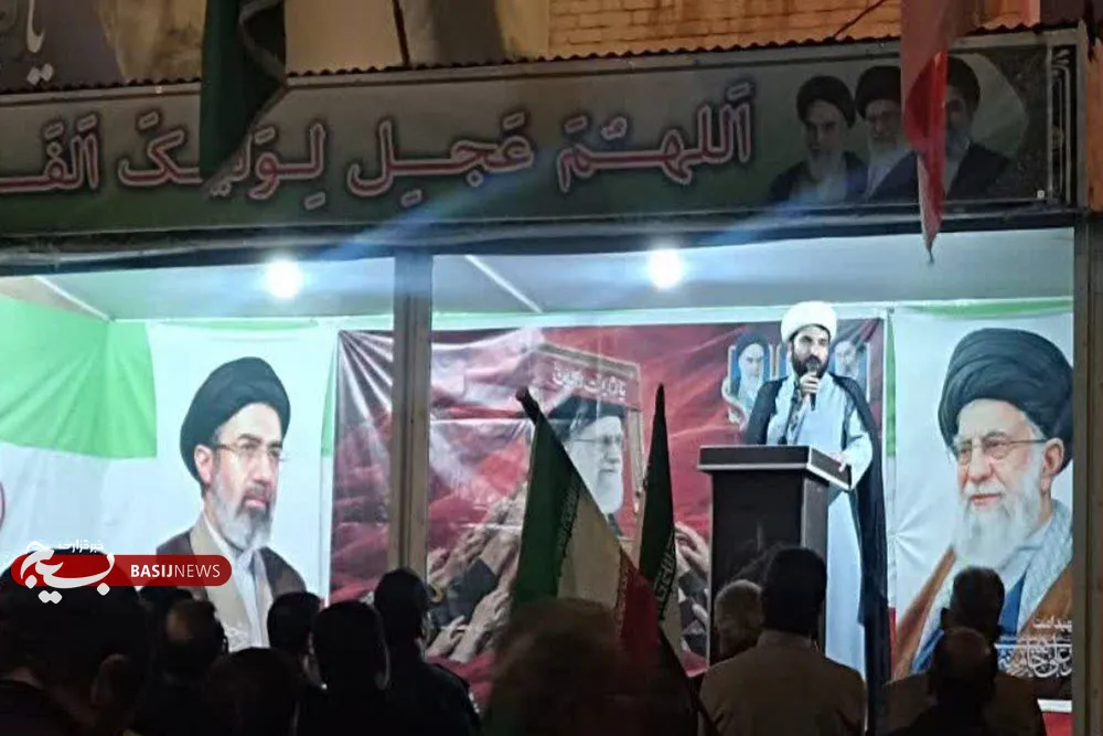 ملت ایران با ایمانی پولادین در برابر هجمه‌های دشمنان ایستاده است