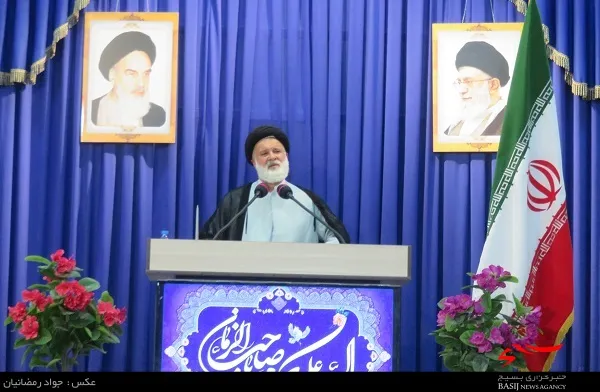 دشمن با موج سواری براخبار کذب مقاصد شومی را دنبال می‌کند/ بمباران افکارعمومی حربه جدید دشمنان است